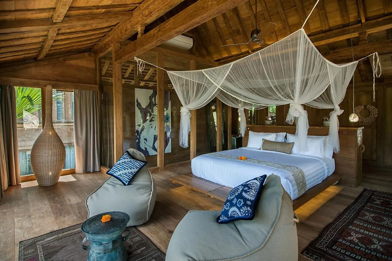 Blue Karma Dijiwa Ubud 4*,