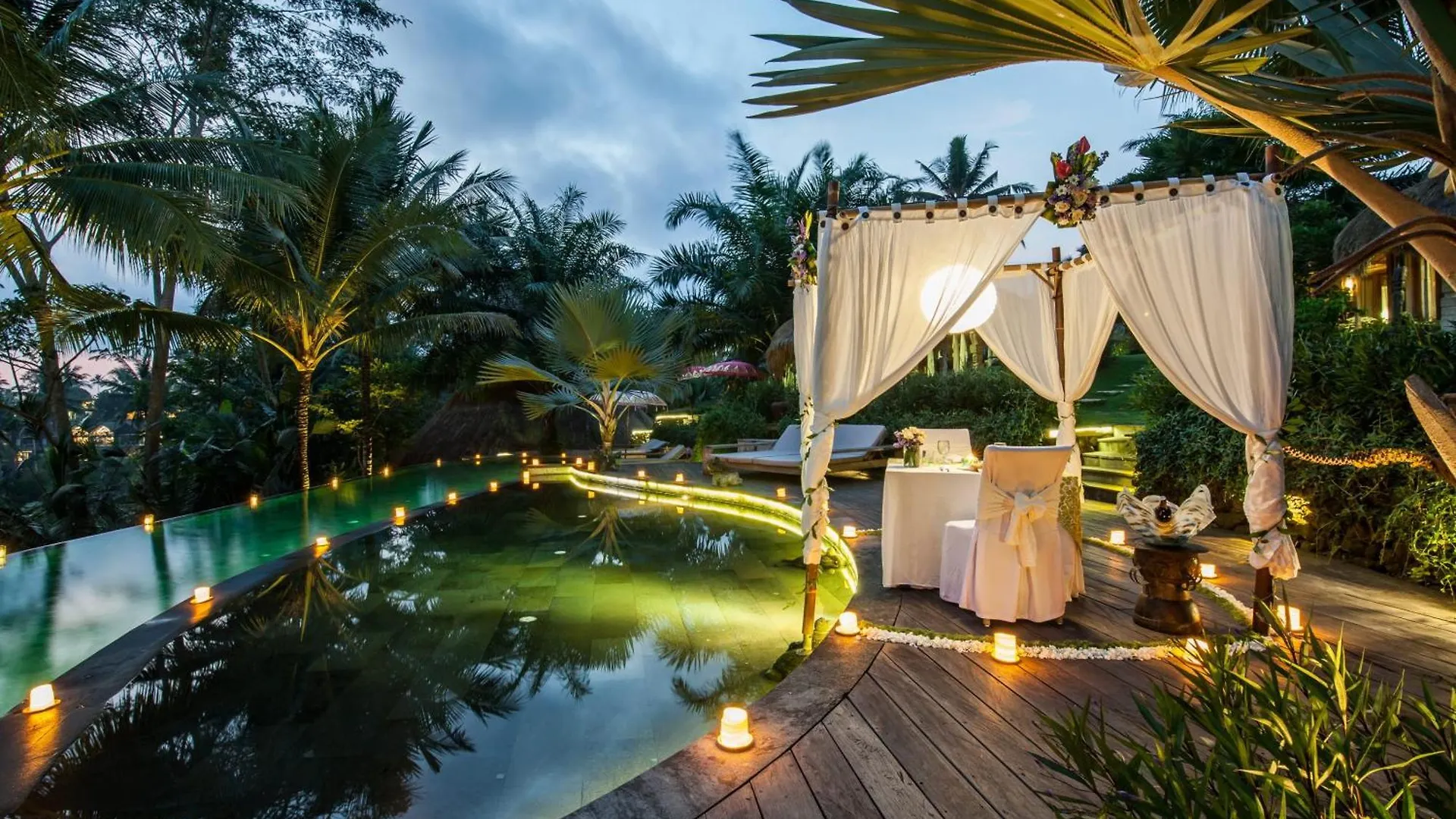 Blue Karma Dijiwa Ubud 4*,